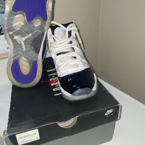 Jordan Retro 11 Concord - Picture 9 of 9